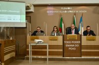 A CASA DOS GRANDES TEMAS RECEBE O DR. PEDRO HALLAL