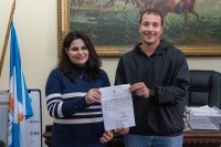 Amanda Jaques é empossada na Câmara Municipal de Pelotas