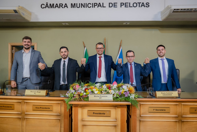 Ato solene consolida posse da Mesa Diretora da Câmara