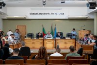 Câmara escolhe novos líderes e comissões