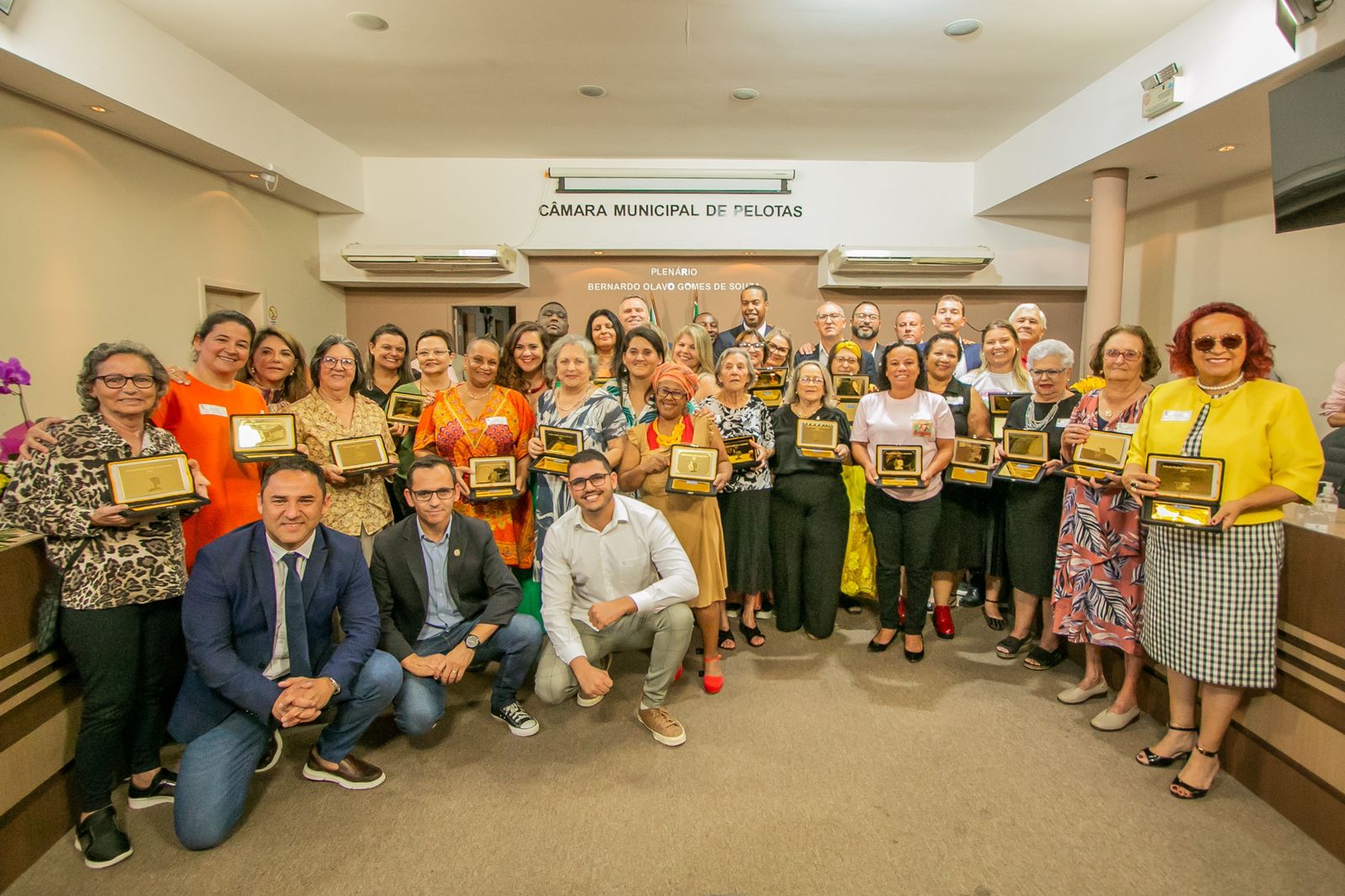 Câmara realiza a entrega do Prêmio “Mulher Doce e Guerreira”