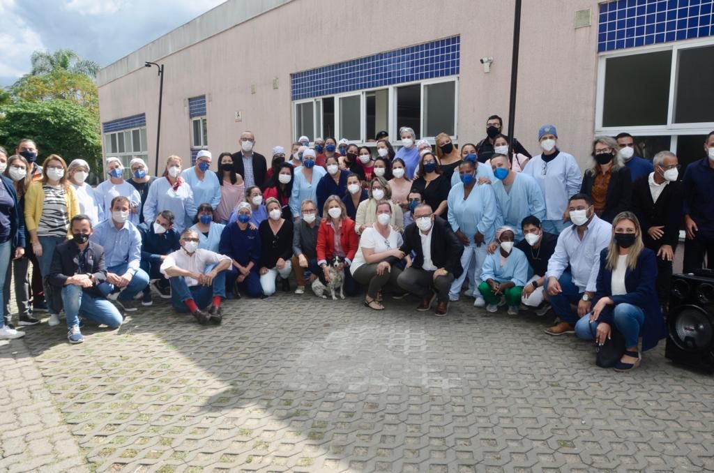 Cerimônia marca encerramento das atividades do Centro Covid