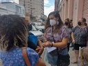 Fernanda Miranda fiscaliza Central de Matrículas e denuncia caos no atendimento