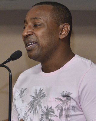 REINALDO.JPG