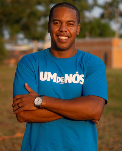 CESAR BRIZOLARA.jpg