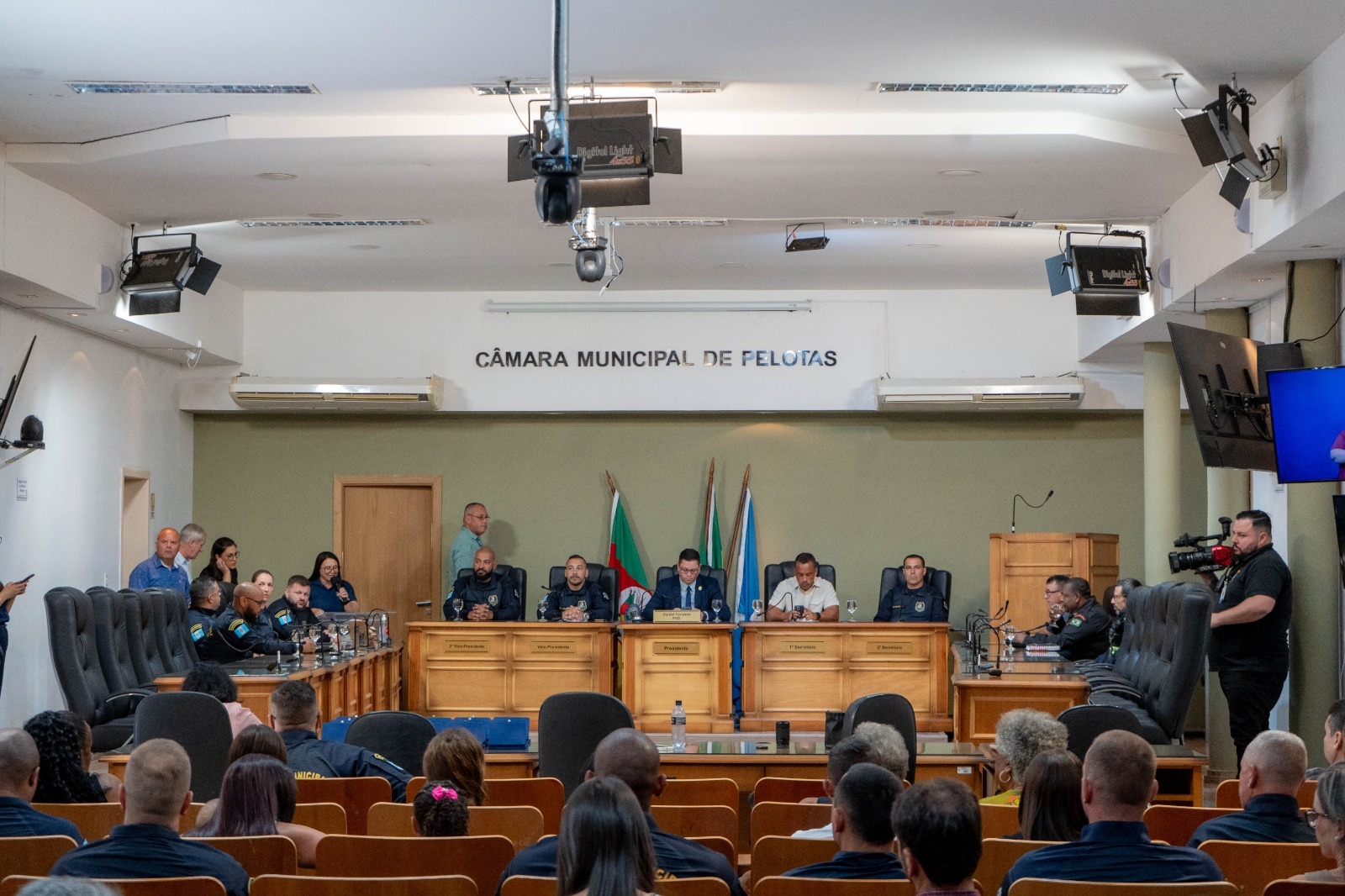 Guarda Municipal é homenageada no Legislativo