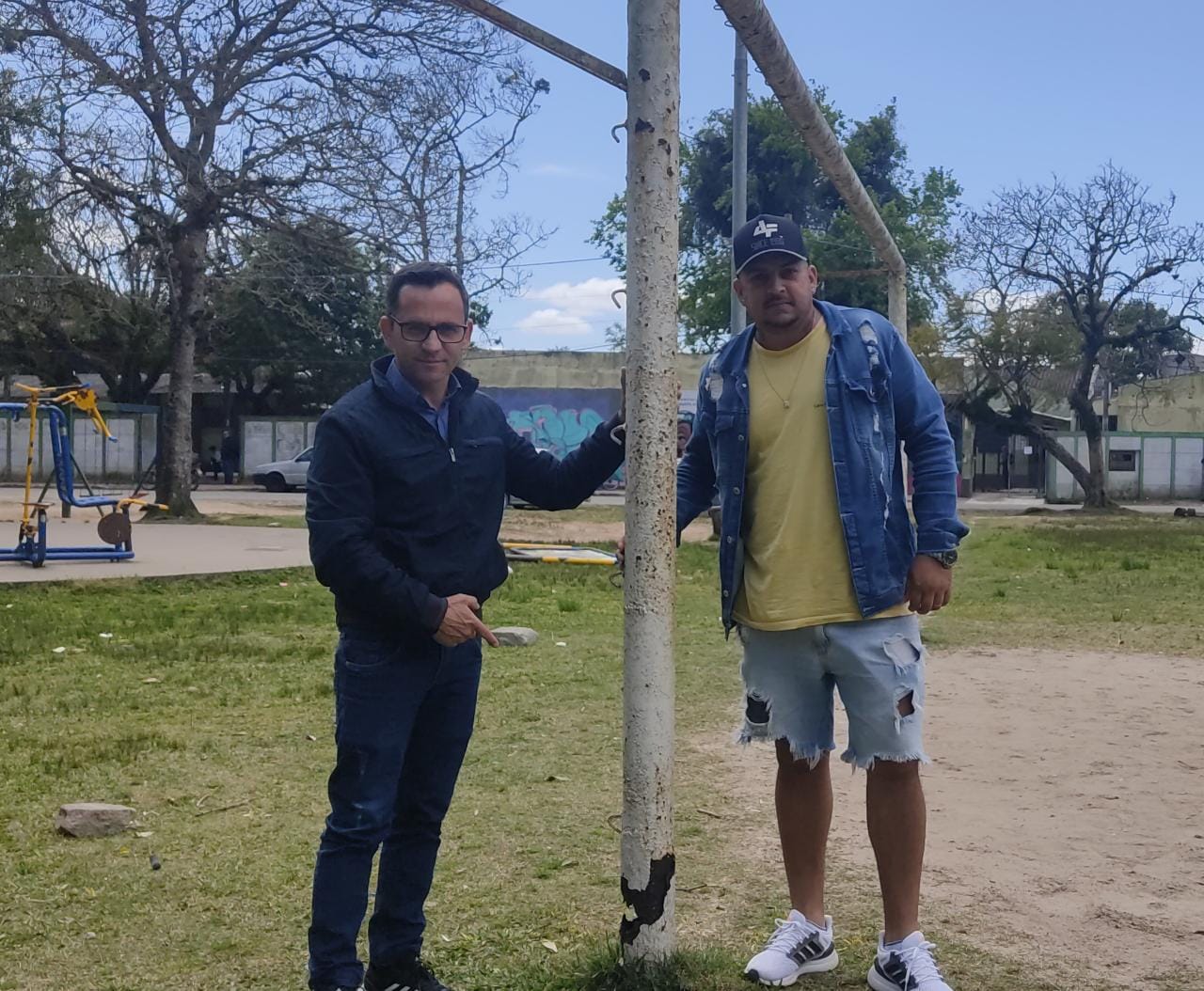Paulo Coitinho ouve demandas do Balneário dos Prazeres