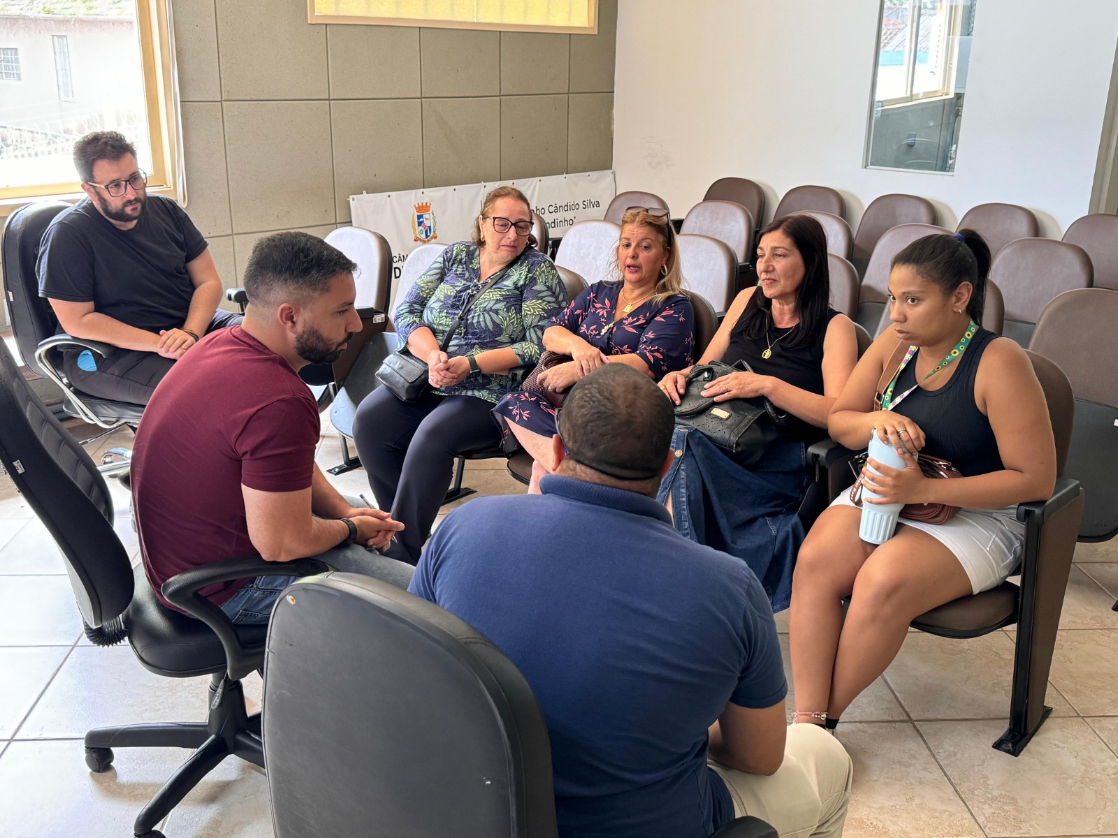 Peixoto apoia orientadores educacionais