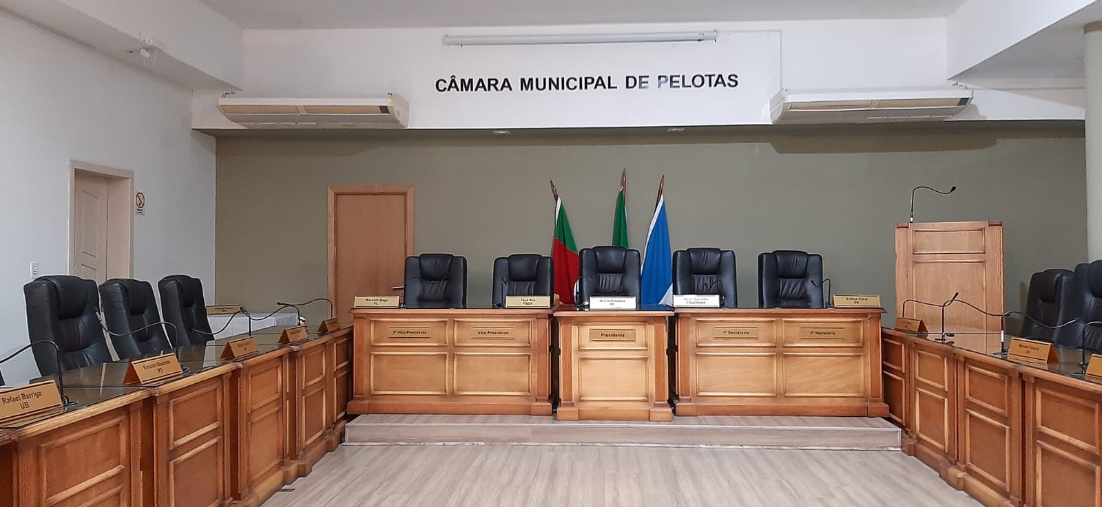 Primeira sessão representativa do recesso é nesta terça-feira