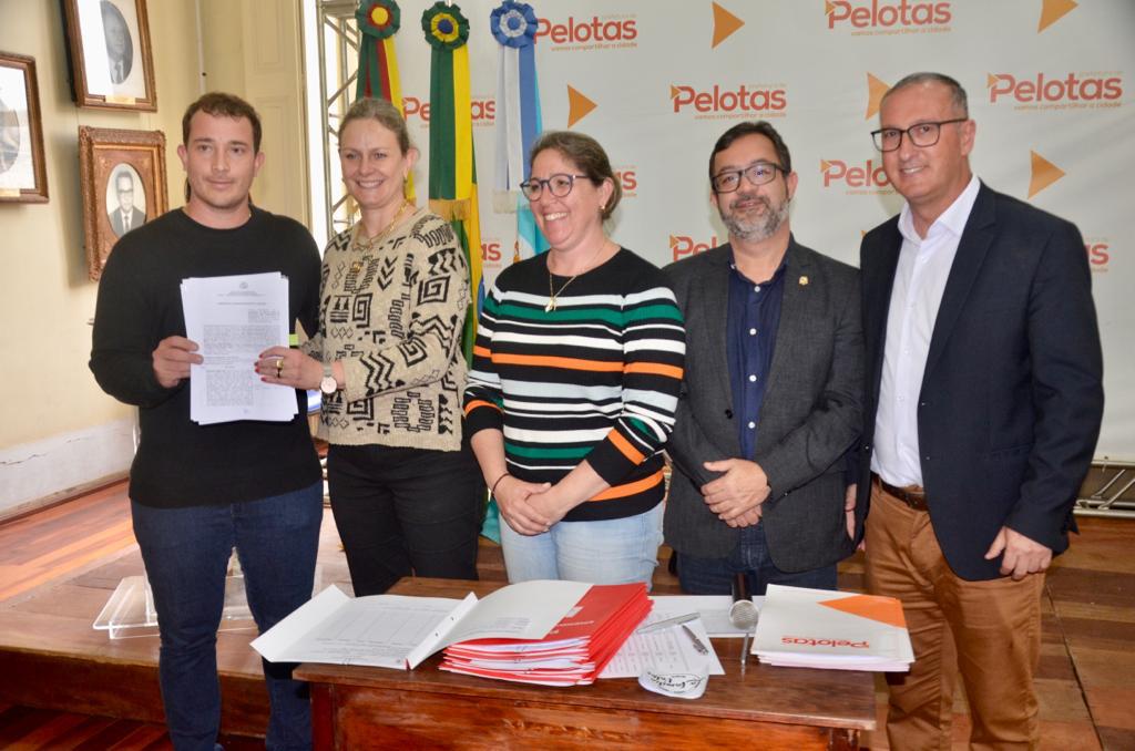 Proposta do Vereador Carlos Junior em benefício das pessoas com deficiência vira realidade