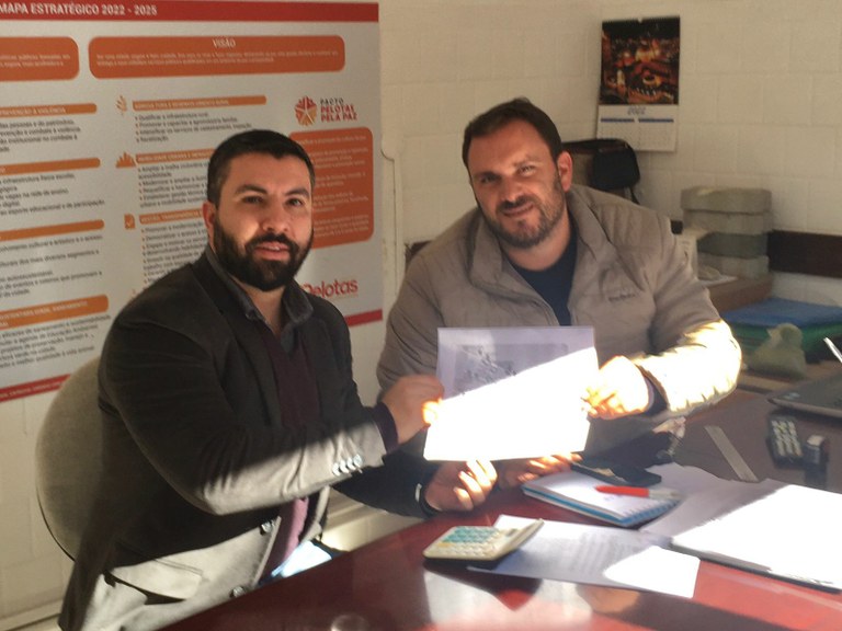 Vereador Antonio Peixoto cumpre agenda na SMOP e bairros — Câmara Municipal