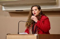 Vereadora Fernanda Miranda questiona prefeitura sobre lei de acessibilidade nos Cinemas